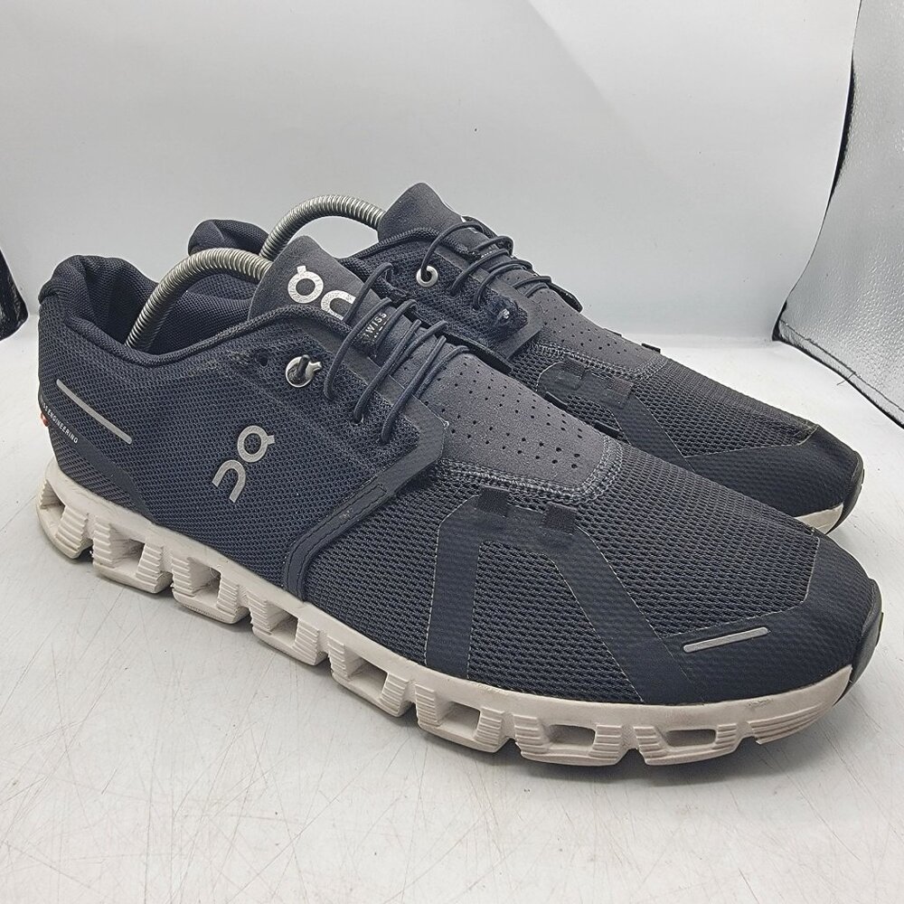On Cloud 5 Mens 11 Black Athletic Shoes Running Walking Comfort Casual Outdoors